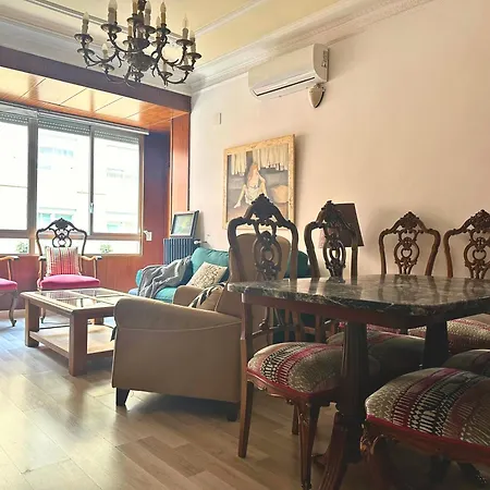 Apartman Dos Torres Lacarra- Confort Y Estilo En El Centro De